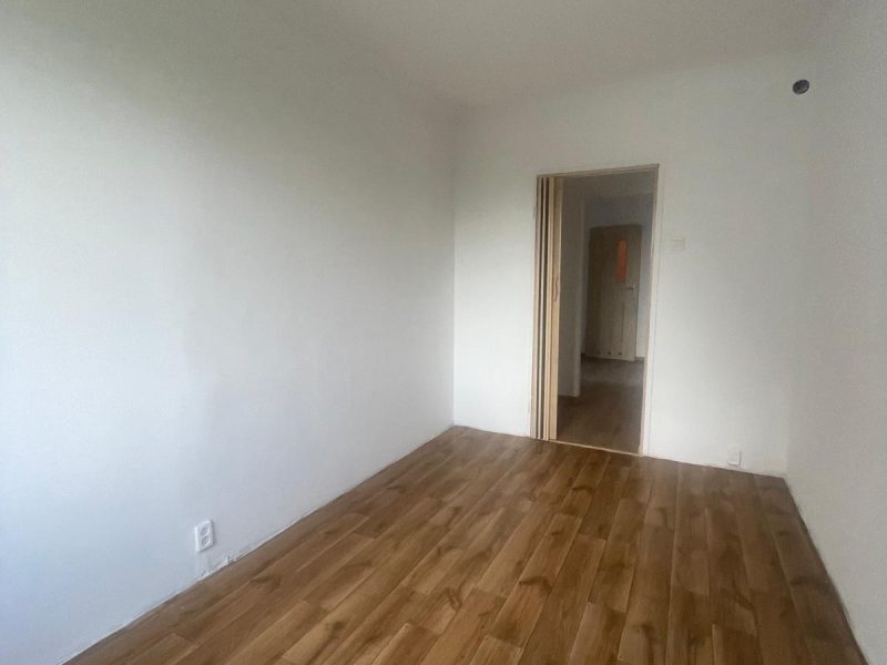 Na sprzedaż mieszkanie o powierzchni 53,50 m2 w dzielnicy Tysiąclecie przy ul. Armii Krajowej