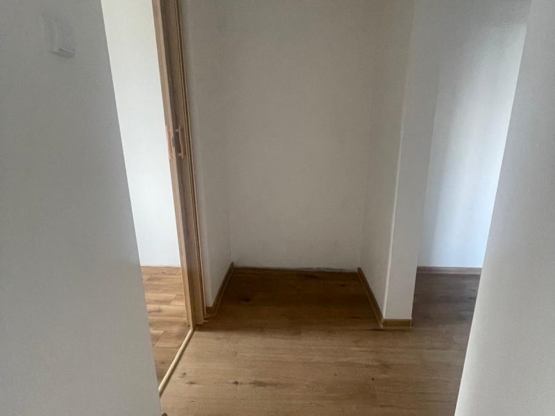 Na sprzedaż mieszkanie o powierzchni 53,50 m2 w dzielnicy Tysiąclecie przy ul. Armii Krajowej