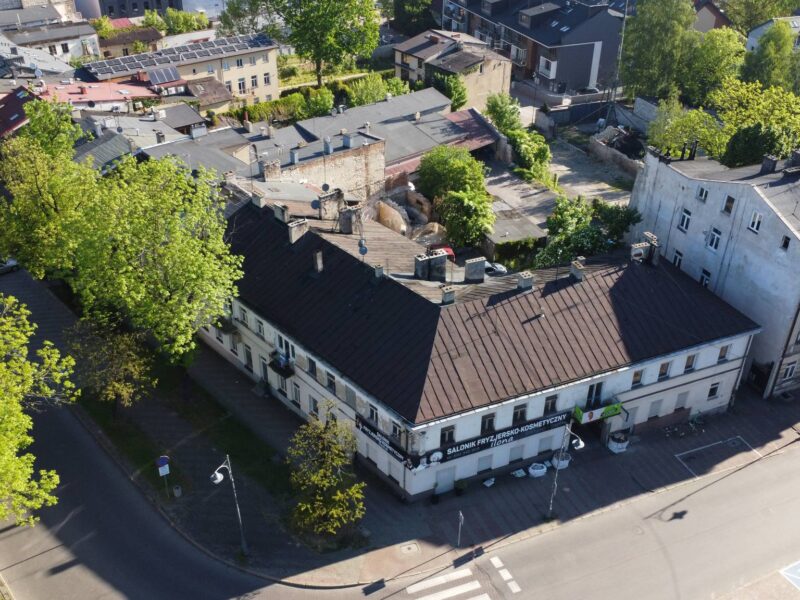 Sprzedaż udziałów w kamienicy przy zbiegu ulic Wieluńskiej i 3-go Maja w Częstochowie